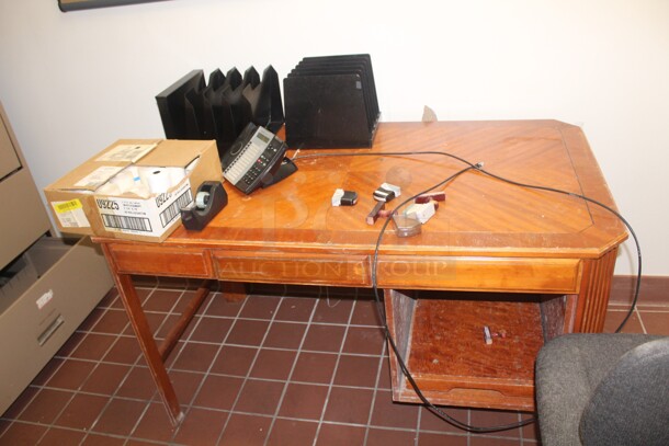 ALL ONE MONEY! Entire Contents Of Room Seen In Photos. Buyer Must Remove.  - Image 2 of 5