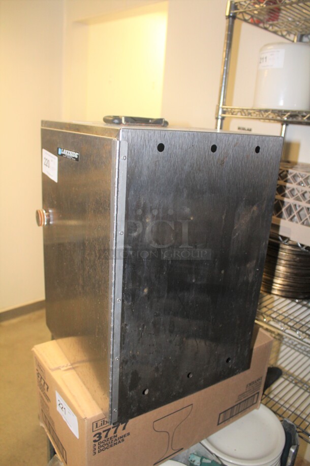 4 Lakeside Commercial Stainless Steel Cabinets. 15x13x20. 4X Your Bid! - Image 3 of 5