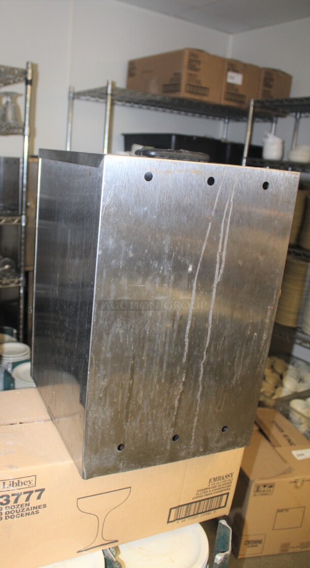 4 Lakeside Commercial Stainless Steel Cabinets. 15x13x20. 4X Your Bid! - Image 4 of 5