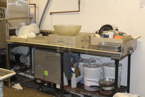 AWESOME! CMA Dishmachines Model CB-2 80 Rack/Hr Double Rack Commercial Dishwasher Corner Unit With Dirty Dish Table And Clean Dish Table. 131x118x61. 115V/60Hz. Working When Closed! Buyer Must Remove - Image 4 of 7