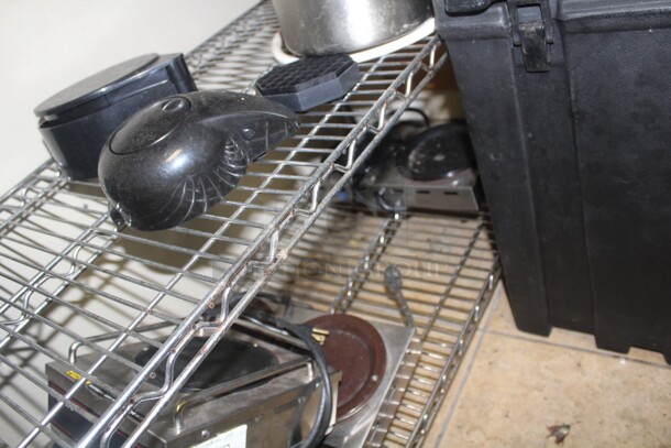 ALL ONE MONEY! Commercial Plastic Coffee Servers, Coffee Accessories, And Coffee Pot Warmers.  - Image 5 of 6