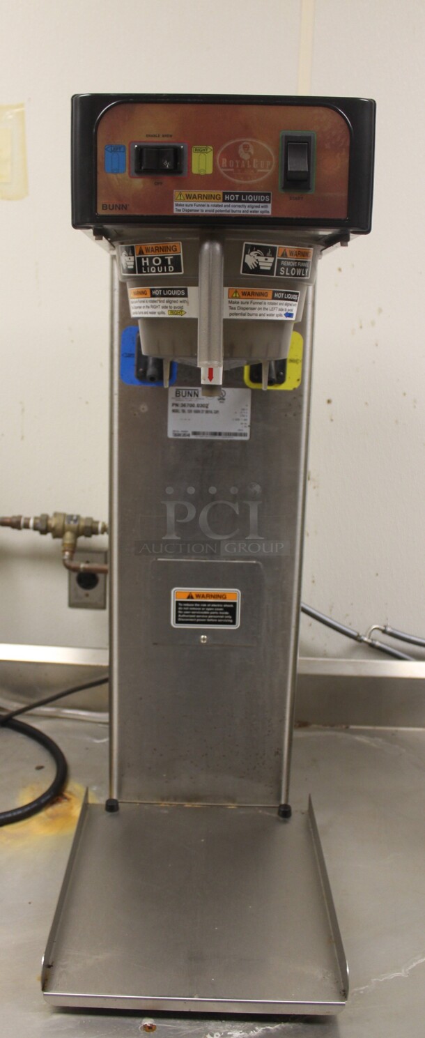 GREAT! Bunn 36700.0302 Commercial Stainless Steel Iced Tea Maker With Commercial Iced Tea Dispenser And Drip Tray. Buyer Must Remove.  - Image 2 of 3