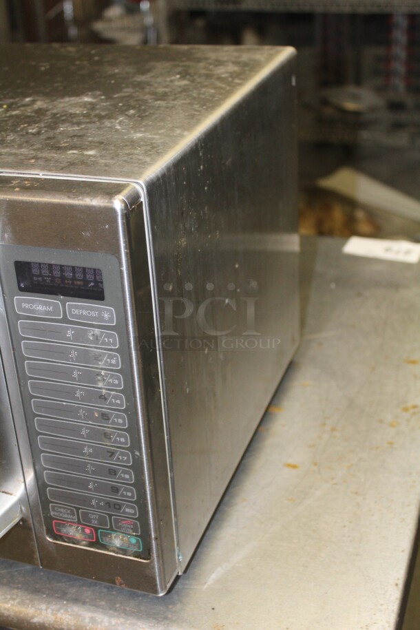 NICE! Amana Commercial Stainless Steel Countertop Microwave. 22x18x13. 120W/60Hz. Working When Closed! - Image 3 of 5
