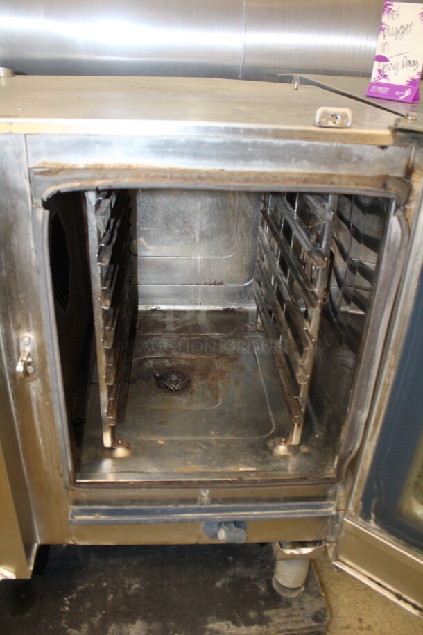 WOW! Henny Penny MCS Commercial Combi Oven. 36x33x38. Working When Closed! Buyer Must Remove.  - Image 3 of 4