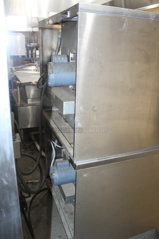 WOW! Garland Master 450 Commercial Stainless Steel Double Deck Electric Full Size Convection Oven. 38x38x71. 208V/60Hz. 1 Phase. Working When Closed! Buyer Must Remove. 2X Your Bid!  - Image 7 of 8