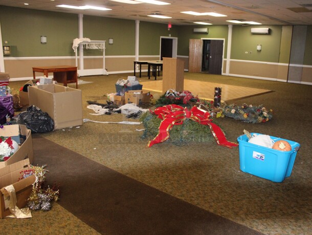 ALL ONE MONEY! Huge Lot Of Christmas Decorations Including Artificial Trees - Image 2 of 12