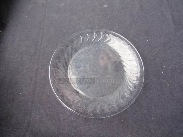 One Lot Of 25 Clear Glass 7.5 Inch Salad/Dessert Plates. - Image 1 of 1