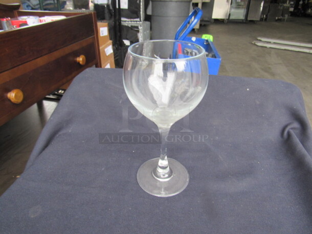 Stem Wine Glass. 9XBID. - Image 1 of 1