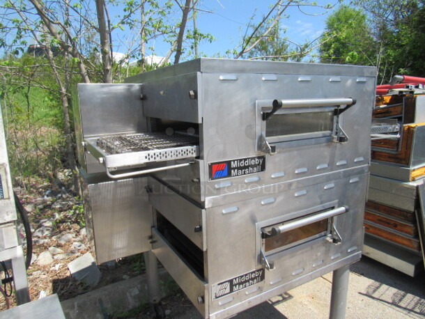 Double Stack Middleby Marshall Electric Conveyor Pizza Ovens On SS Table With Casters. Model# PS536E. CONTROLLERS HAVE BEEN REMOVED. 208 Volt. 3 Phase. DOUBLE STACK 2 PIZZA OVENS MAKE 1 UNIT. 2XBID. YOU WILL GET 1 DOUBLE STACK UNIT!!!! 61X44X63. - Image 5 of 5