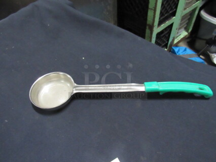 One 4oz Spoodle.