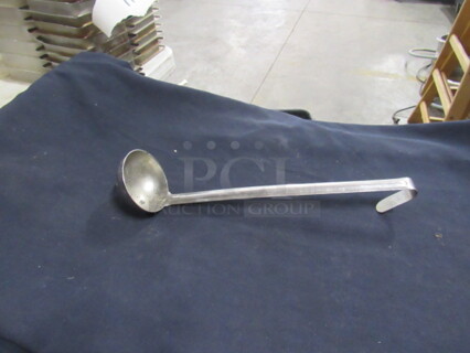 One 3oz SS Ladle.