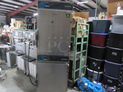 One Alto Sham Halo Heat On Casters. Model# 1000-TH/I. 208-240 Volt. 1 Phase. 22X31X75.5. Unable To Test.