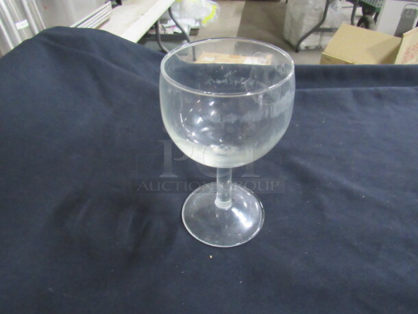 Stem Glass. 2XBID.