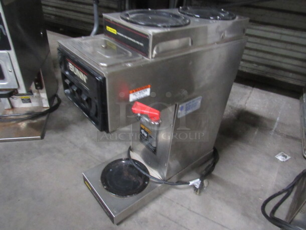 One Bunn Coffee Brewer With Top Dual Warmer. 120 Volt. - Image 2 of 2