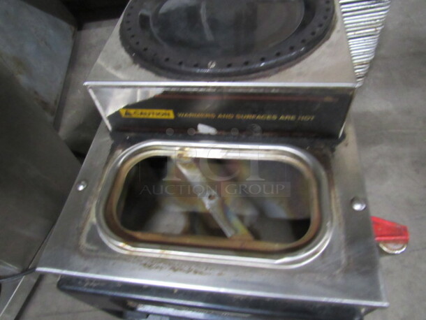 One Bunn Coffee Brewer With Top Dual Warmer. 120 Volt. - Image 3 of 3