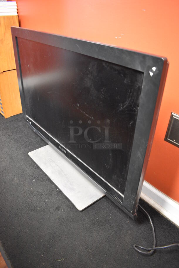 Philips Model 37PFL5322D/37 37" Television. 100-240 Volts, 1 Phase. Buyer Must Pick Up - We Will Not Ship This Item. Tested and Powers On But Screen Stays Black. - Image 2 of 8
