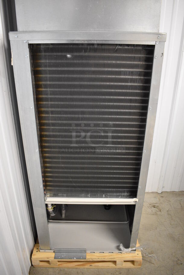 4 BRAND NEW WRAPPED ON PALLET Amana Model VHH093H04AA Metal Commercial Vertical Heat Pump. Stock Picture Used. 208/240 Volts, 1 Phase. 20x20x67. 4 Times Your Bid! - Image 2 of 12