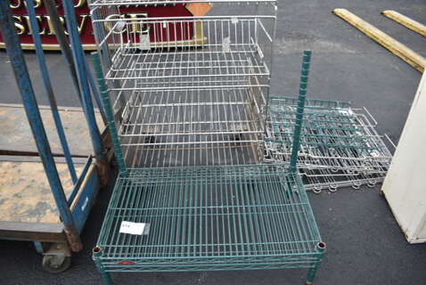 Metro Style Green Finish 3 Tier Shelving Unit. 30x18x29