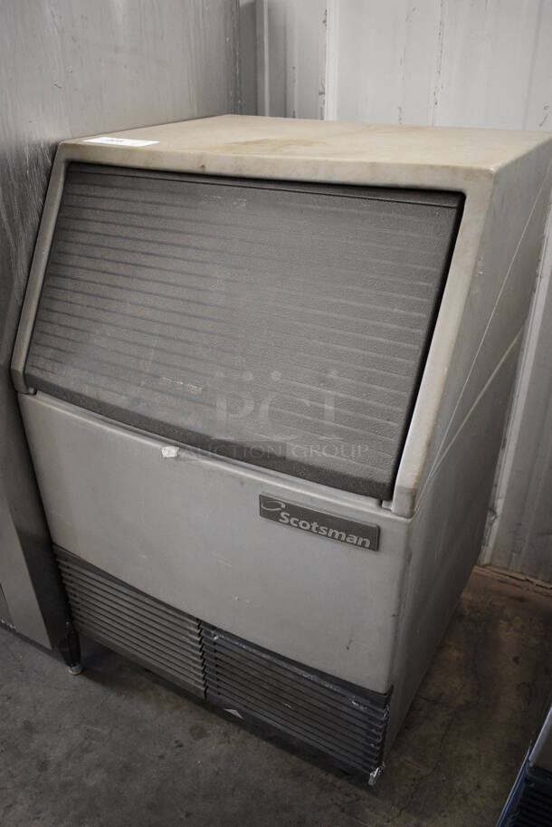 WOW! Scotsman Model SCE170A-1C Metal Commercial Air Cooled Self Contained Ice Machine. 115 Volts, 1 Phase. 24x23.5x39 - Image 2 of 7