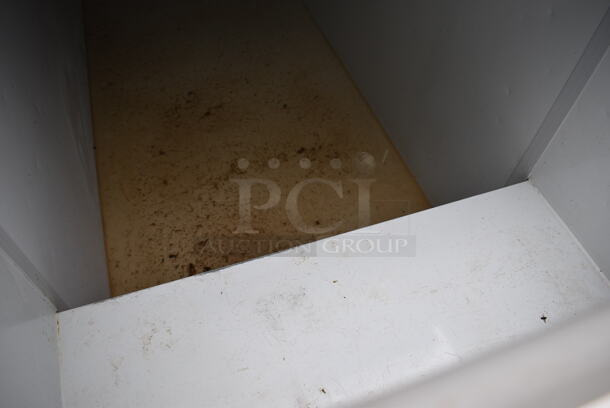 Excellence Stainless Steel Commercial Chest Freezer w/ 2 Center Hinge Lid. 81x31x34. Tested and Working! - Image 6 of 8