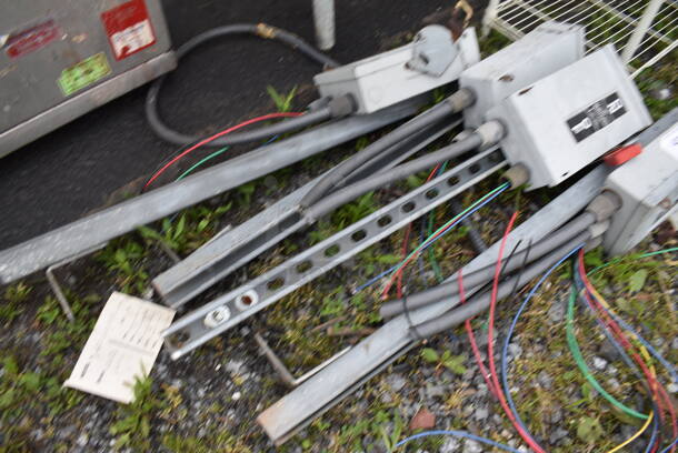 4 GE Gray Metal Heavy Duty Safety Switches. 7x5x36. 4 Times Your Bid! - Image 3 of 3