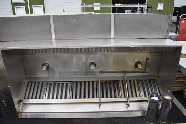 FANTASTIC! 9.5' CaptiveAire Self Contained Stainless Steel Commercial Grease Hood w/ Filters, Lights and Make Up Air Vent and Metal Commercial Rooftop Mushroom Exhaust Fan. 208/230 Volts, 1 Phase.. 117.5x67.5x24, 40x40x34 - Image 7 of 12