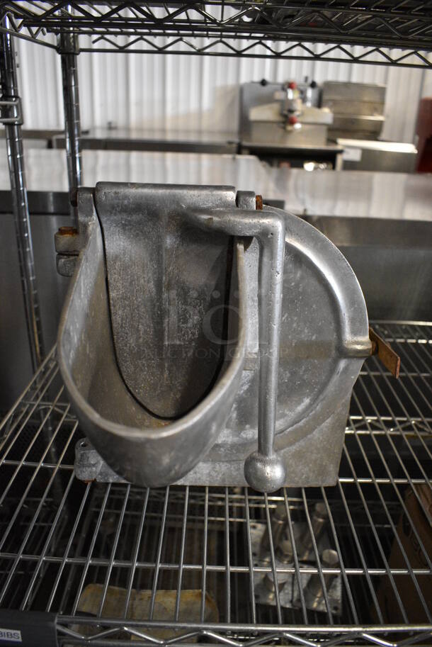 Metal Commercial Pelican Head w/ Blade. 10.5x15x12 - Image 2 of 5