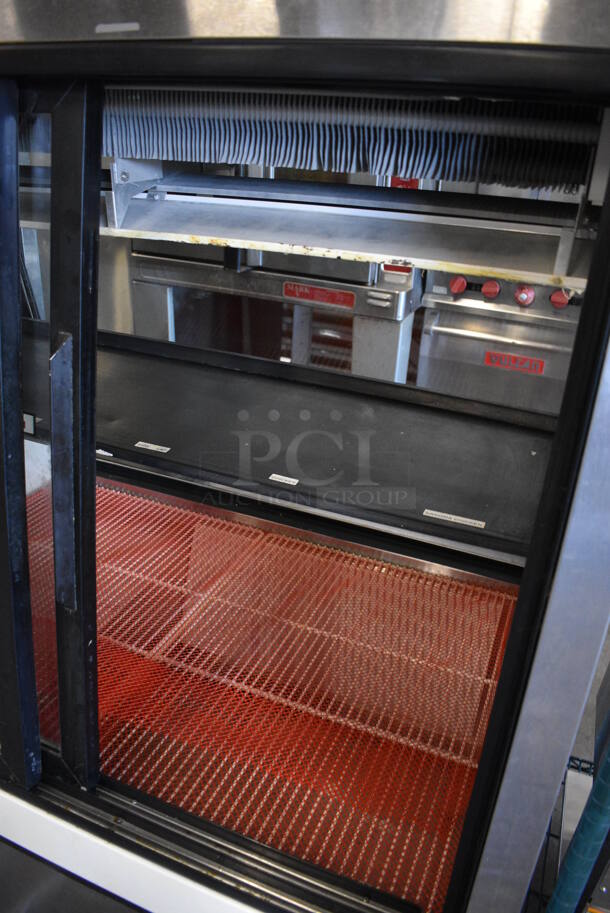 WOW! True Model TDBD-48-2 Stainless Steel Commercial Floor Style Deli Display Case Merchandiser. 115 Volts, 1 Phase. 48x35.5x55.5. Tested and Working! - Image 4 of 9