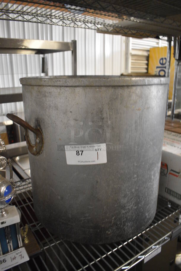 Metal Stock Pot. 23x19x18.5 - Image 2 of 4