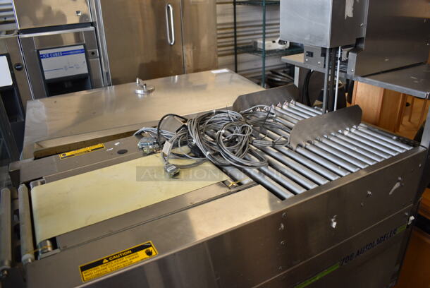 MARVELOUS! Mettler Toledo Model 0647 Solo Max Commercial Floor Style Scale w/ Model 8270 Stainless Steel Labeler and Model 0925 Stainless Steel Conveyor. 250 Volts. 64x55x62, 50x24x69, 51x26x42 - Image 5 of 10