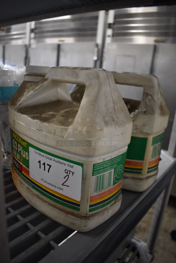 2 Arco S3 Plus SAE 30 Oil. 9x5x9.5. 2 Times Your Bid! - Image 3 of 3