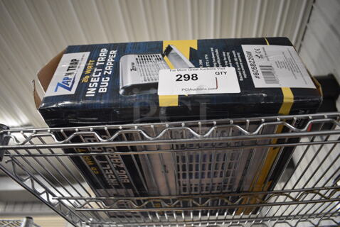 IN ORIGINAL BOX! Zap N Trap Metal Bug Zapper. 15x4x12