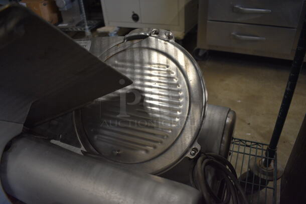 GREAT! Hobart Stainless Steel Commercial Countertop Automatic Meat Slicer. 27x24x25. Tested and Working! - Image 4 of 7