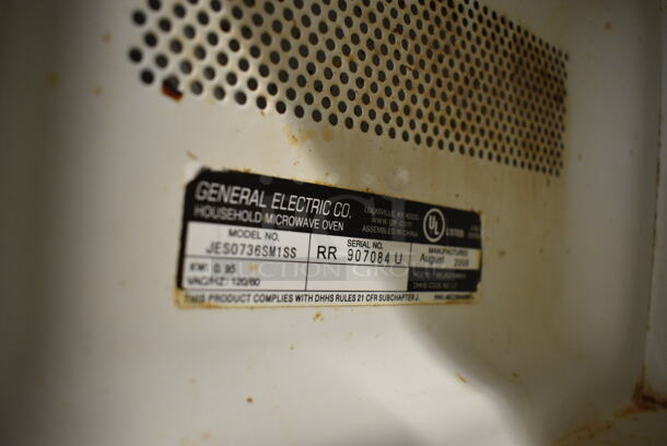GE Model JES0736SM1SS Chrome Finish Countertop Microwave. 18x11.5x10 - Image 4 of 4