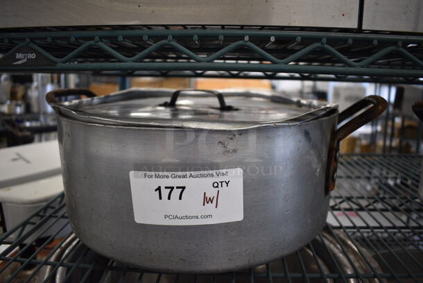 Metal Stock Pot w/ Lid. 18.5x14.5x6 - Image 1 of 3