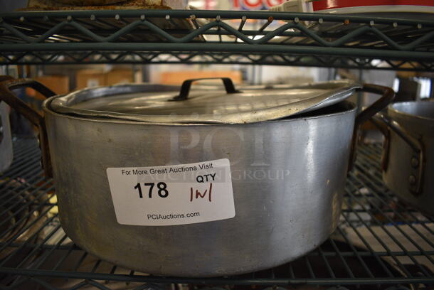 Metal Stock Pot w/ Lid. 18.5x14.5x6