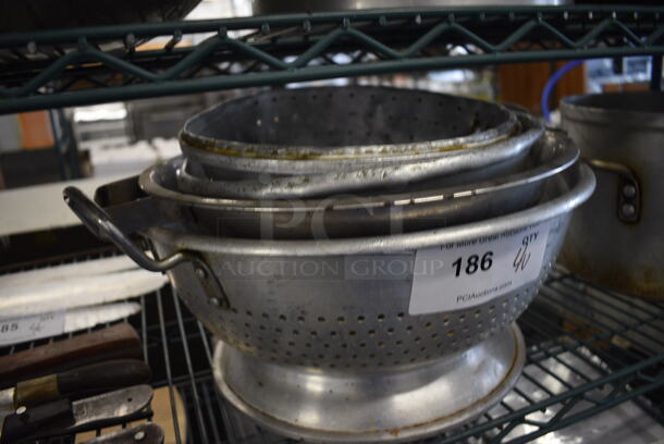 4 Various Metal Colanders. Includes 18x15x7. 4 Times Your Bid! - Image 3 of 3