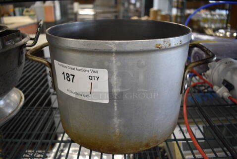 Metal Stock Pot. 13.5x10.5x8
