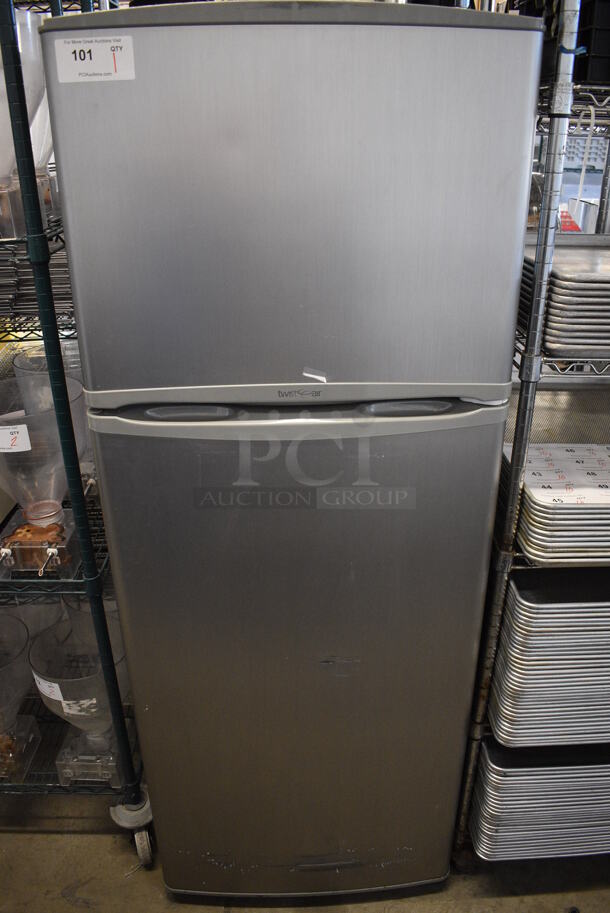 Twist Air Cooler Freezer Combo Unit on Casters. 26x25.5x69. Tested and Powers On But Does Not Get Cold