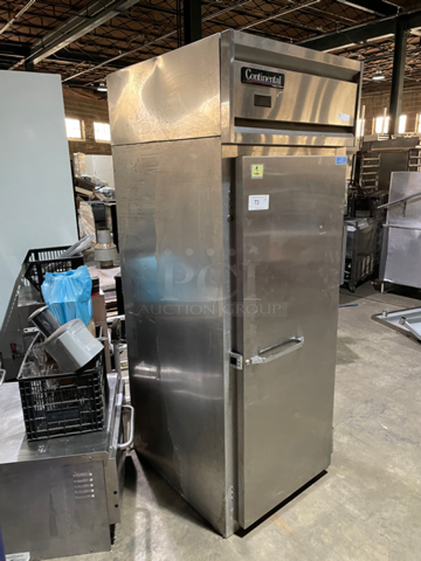 Continental Commercial Single Door Reach In Freezer! All Stainless Steel! Model DL1FE Serial 14549141! 115V 1Phase! - Image 2 of 9