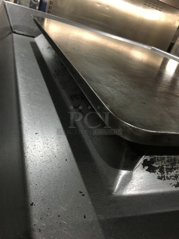 GREAT! Jade Range Commercial Natural Gas Powered Heavy Duty Plancha Flat Grill! With Full Size Oven Underneath! All Stainless Steel! On Legs!  - Image 6 of 9