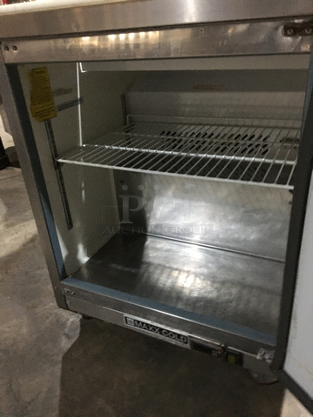 Maxx Cold Refrigerated Single Door Prep Sandwich Station! With Top Slide Open Door & Cutting Board! All Stainless Steel Body! On Casters! - Image 6 of 9