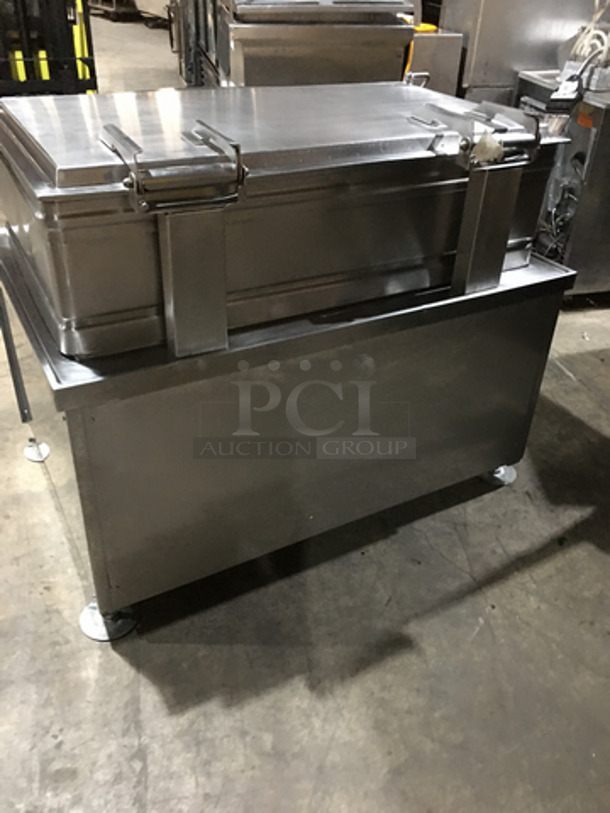 FAB! Market Forge Commercial Electric Powered Manual Tilt Skillet! All Stainless Steel! Model 1800 Serial 056955! 480V 3Phase! On Legs! - Image 3 of 9