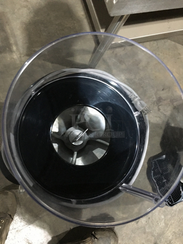 Nice! Island Oasis Commercial Ice Shaver Blender Machine! Model SB3X Serial A7912X! 115V 1 Phase! - Image 5 of 8