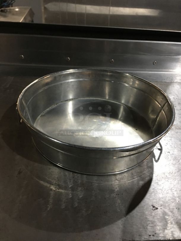 Round Food Holding Pans! With Handles! 2 X Your Bid! - Image 1 of 4