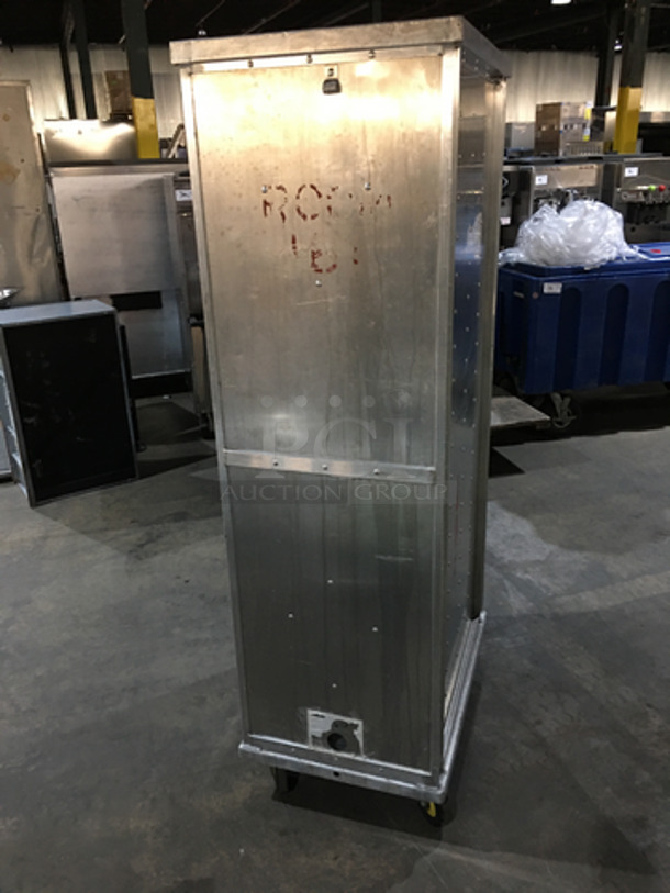 Cres Cor One Door Enclosed Food Transport Cabinet! Holds Full Size Sheet Pans! On Commercial Casters! - Image 3 of 6