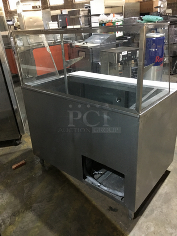 GZG Commercial Refrigerated Sandwich Prep Table! With Sneeze Guard! With Commercial Cutting Board! With 2 Door Underneath Storage Space! All Stainless Steel! Model SC48BM! 115V! On Legs! - Image 4 of 10
