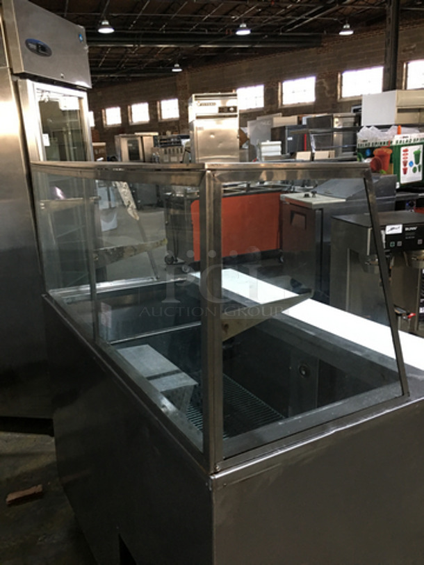 GZG Commercial Refrigerated Sandwich Prep Table! With Sneeze Guard! With Commercial Cutting Board! With 2 Door Underneath Storage Space! All Stainless Steel! Model SC48BM! 115V! On Legs! - Image 9 of 10