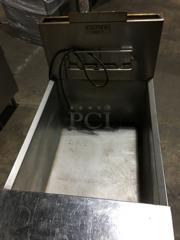 Frymaster Commercial LP Gas Powered Pasta Cooker! With Backsplash! All Stainless Steel! On Casters! Model GPCSC Serial 1604KI0011! 110/120V 1Phase! - Image 4 of 8