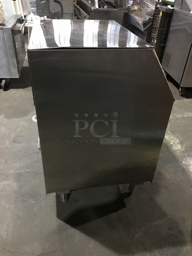 Jackson Commercial Under The Counter Glass Washer! All Stainless Steel! Model DELTA1200 Serial 11B261411! 208/230V 1Phase!  - Image 3 of 8